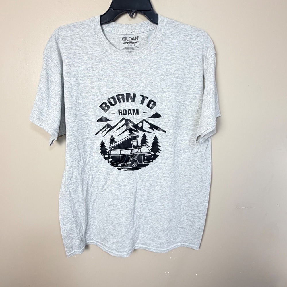 Gildan Mens T-Shirt L Gray Born To Roam Mountain Camper Graphic Tee
